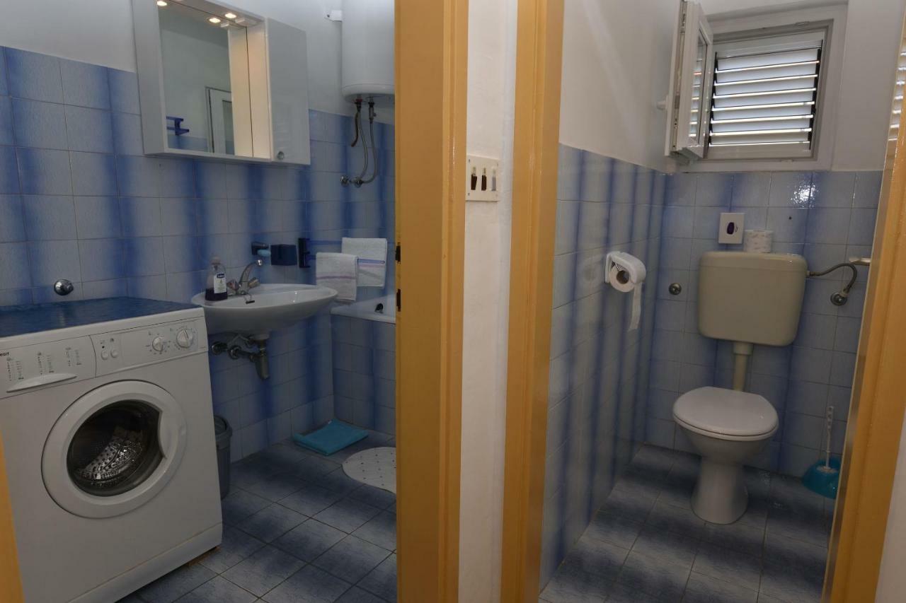 Apartment Visnja Primosten
